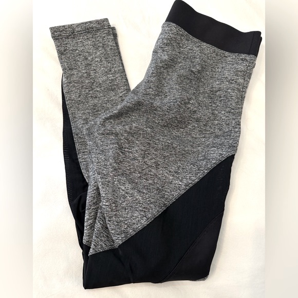 Koral frame legging size Medium - Picture 9 of 11